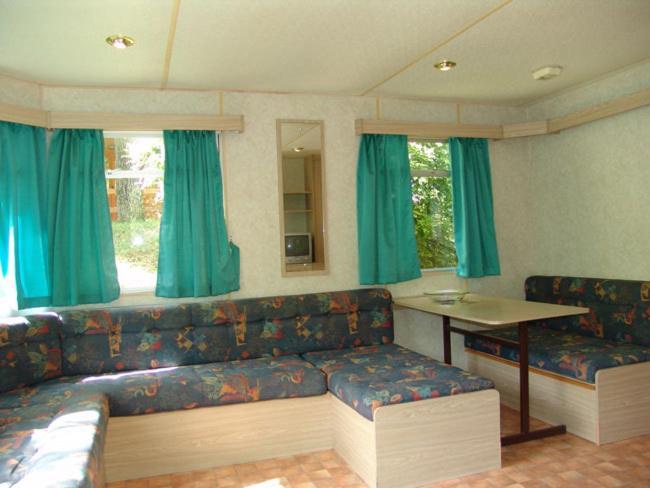 Camping Ribera Del Ara Фіскаль Екстер'єр фото