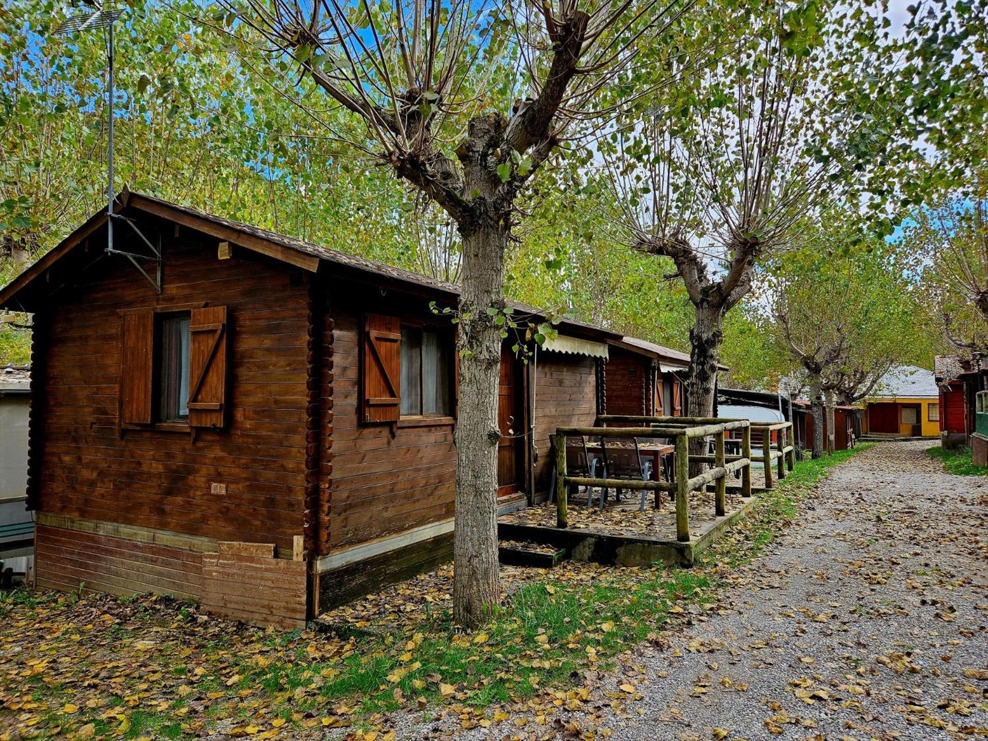 Camping Ribera Del Ara Фіскаль Екстер'єр фото
