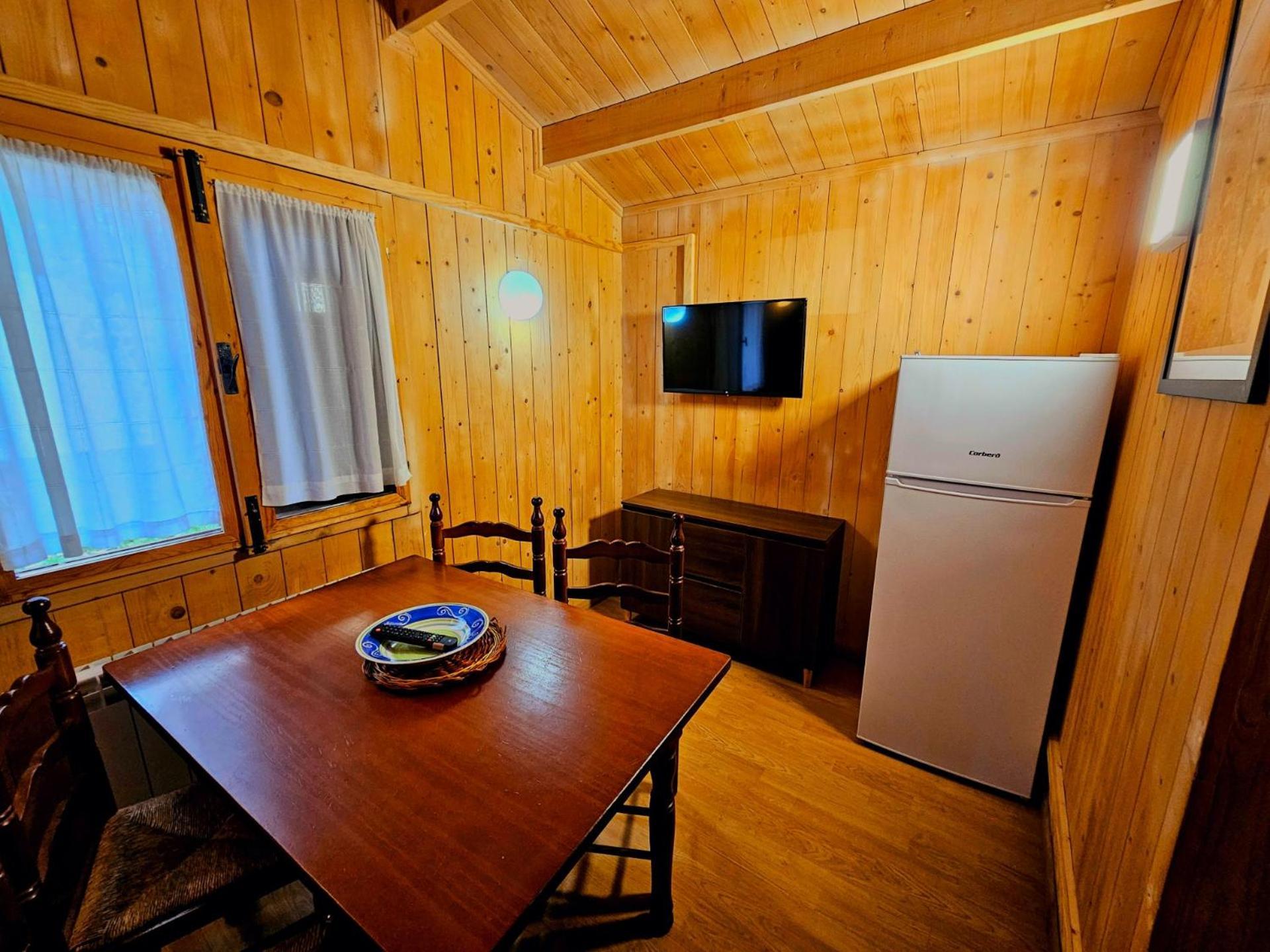 Camping Ribera Del Ara Фіскаль Екстер'єр фото